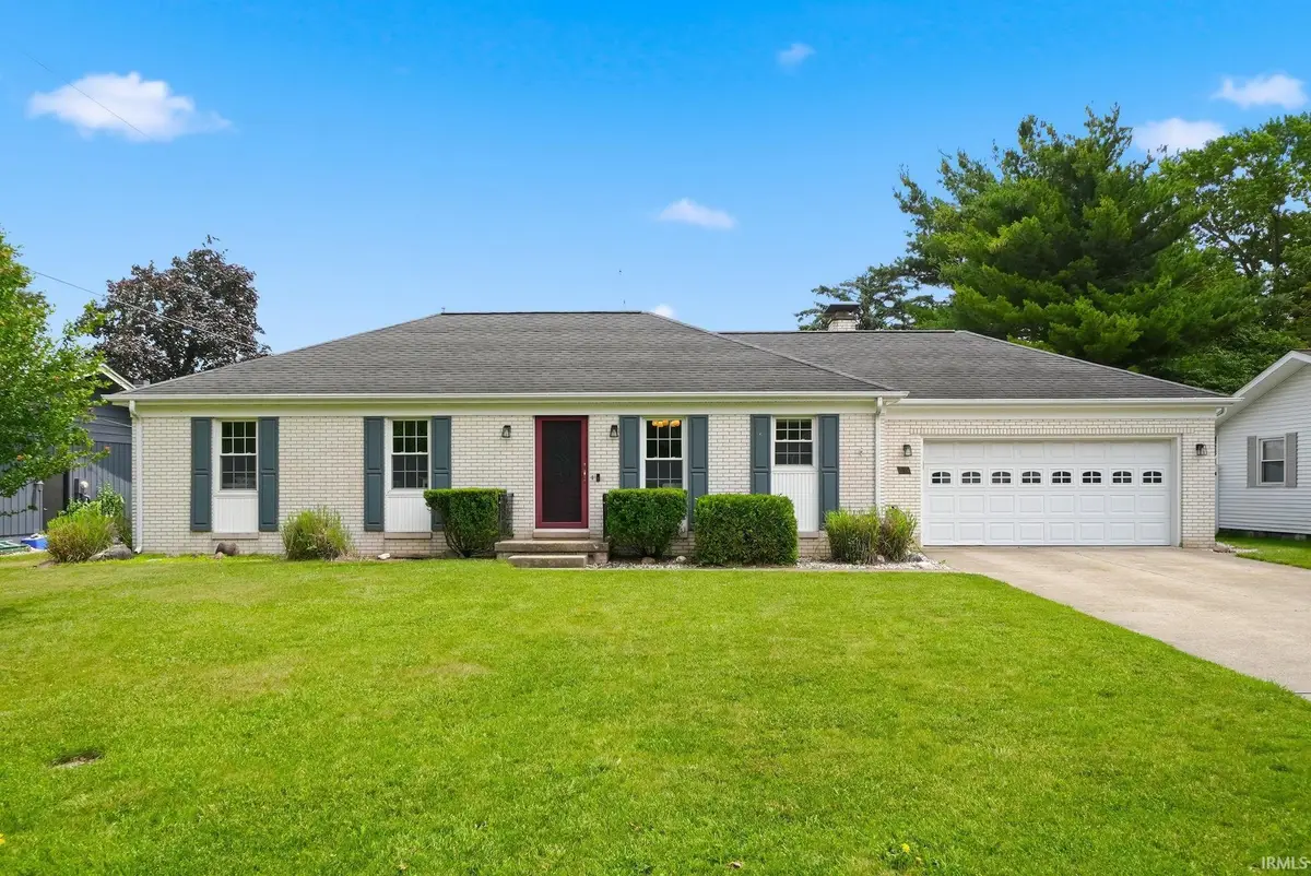 616 Pam Street, Warsaw, IN 46580 - #1