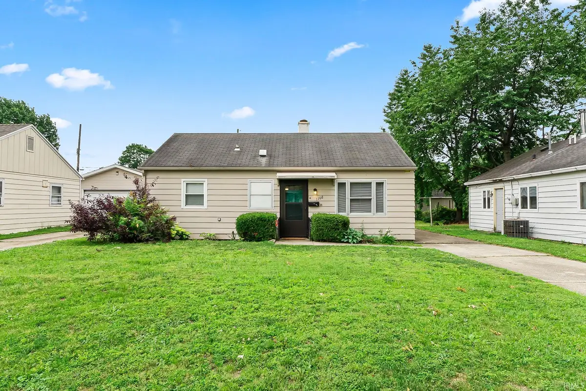 1108 Curdes Avenue, Fort Wayne, IN 46805 - #1