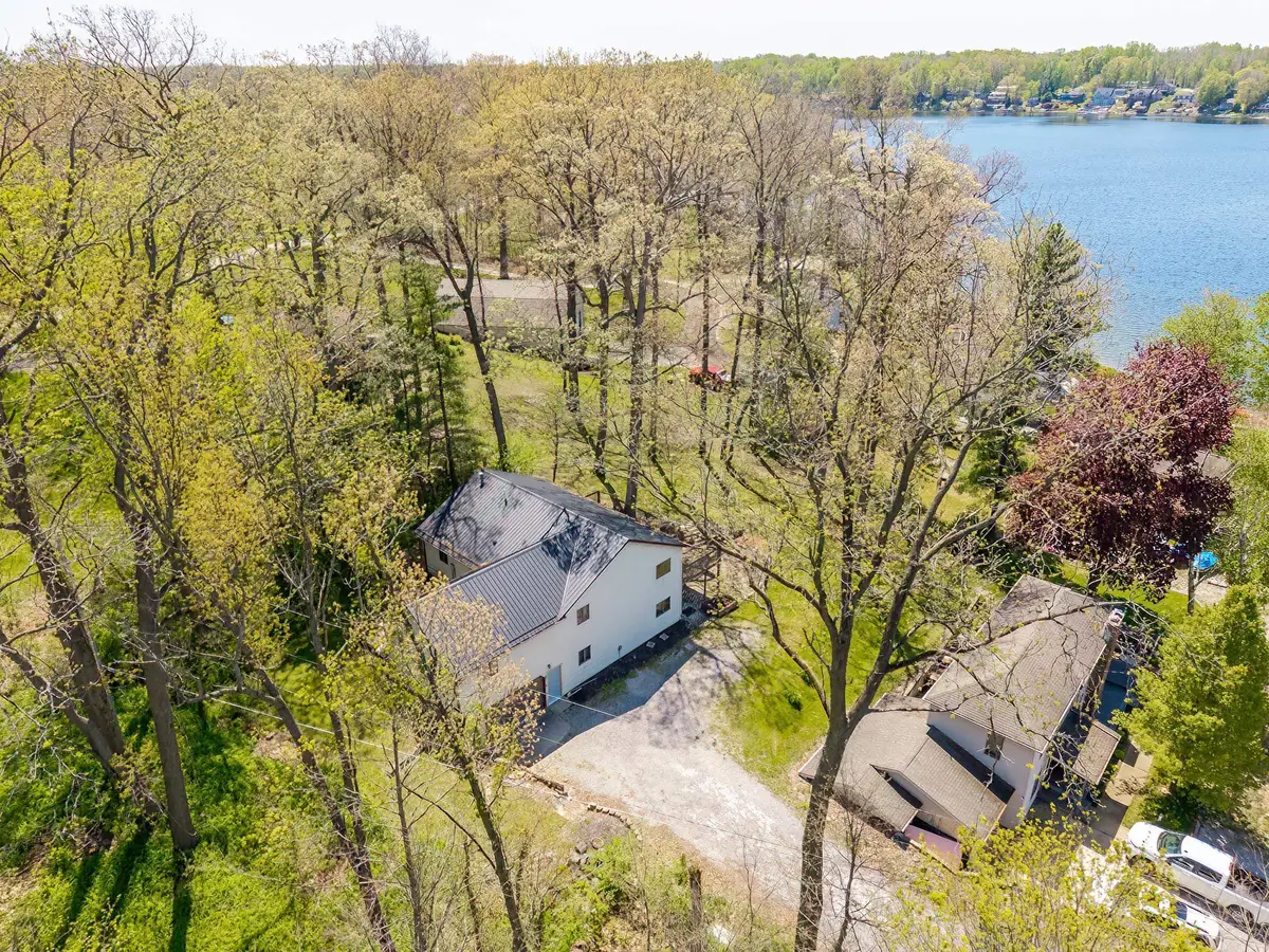 5765 S 980 E, Wolcottville, IN 46795 - #1