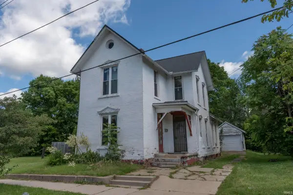 154 Middlebury Street, Elkhart, IN 46516
