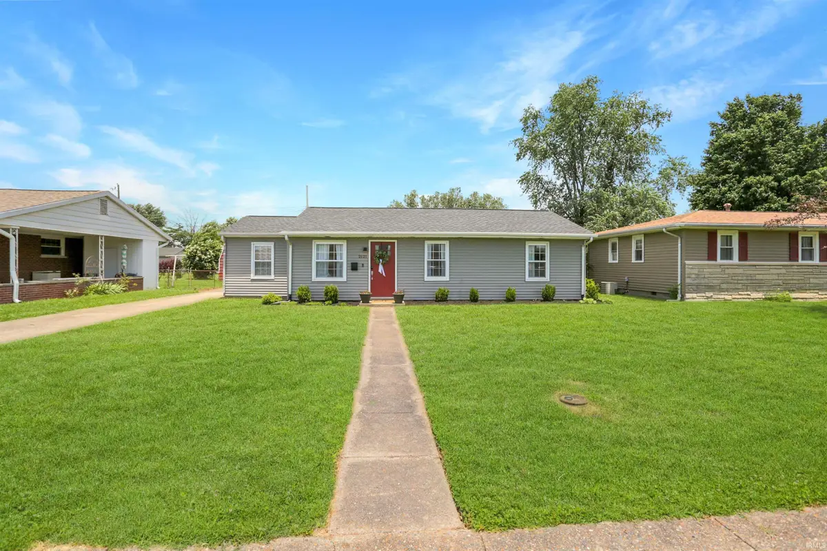 2121 Sheridan Road, Evansville, IN 47720 - #1