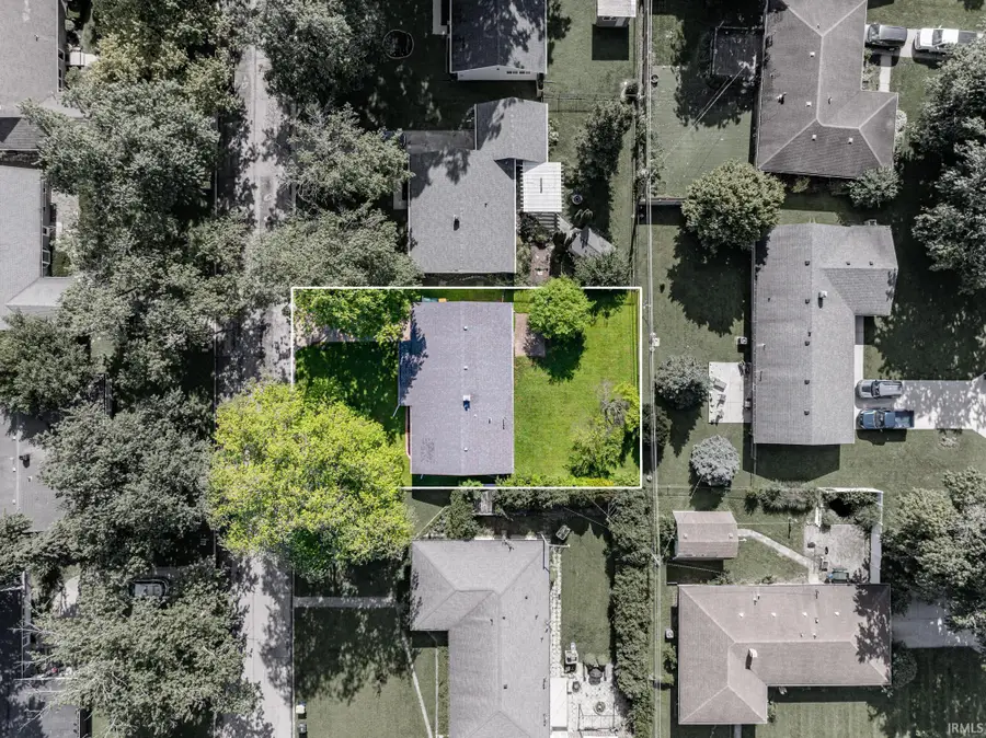 2107 W Sheffield Drive, Muncie, IN 47304 - #2