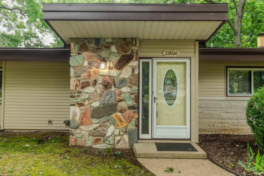 2806 Martin Manor Drive, Goshen, IN 46526 - #2