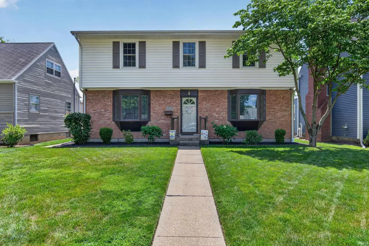 3055 N Pennsylvania Avenue, Logansport, IN 46947 - #1
