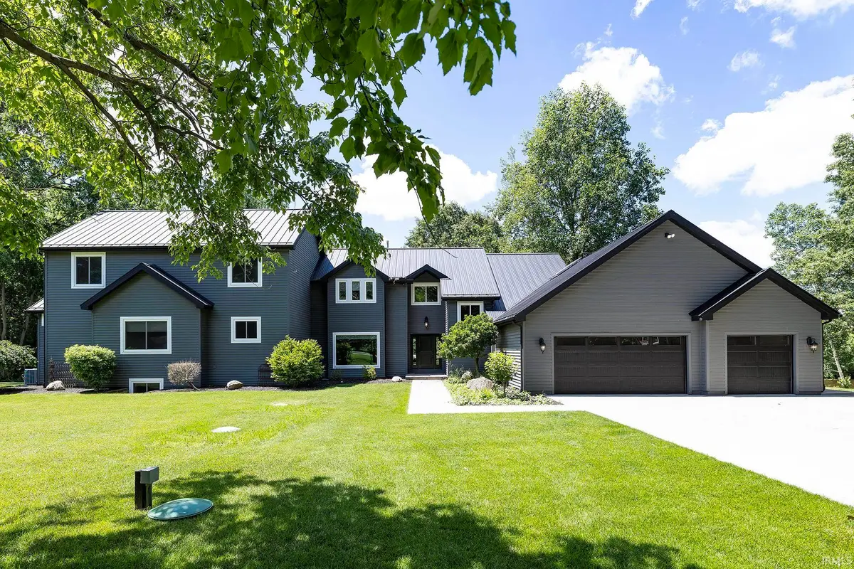 54725 County Road 33, Middlebury, IN 46540 - #1