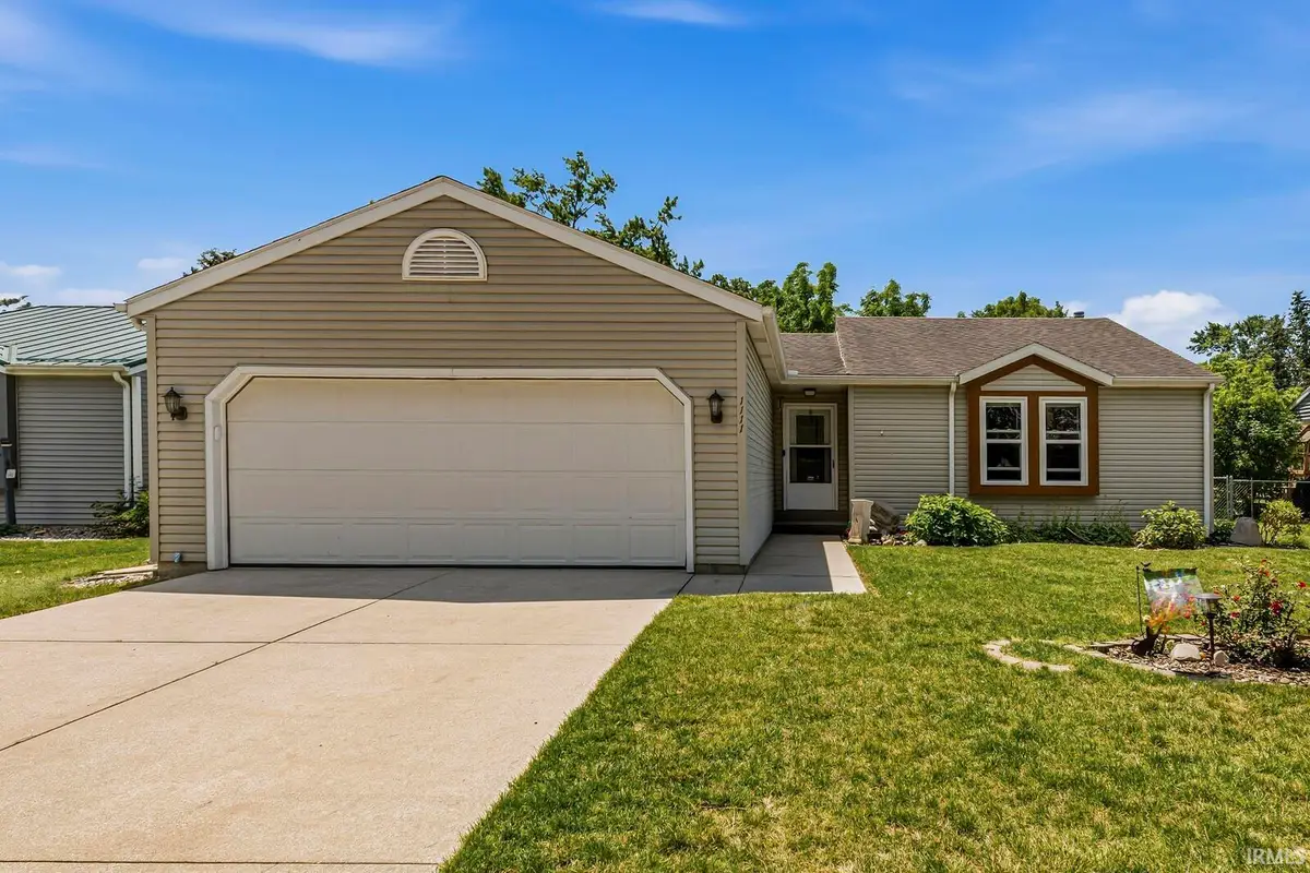1111 B J Street, Mishawaka, IN 46545 - #1