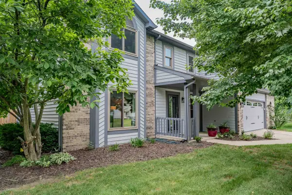 9015 Spring View Drive, Fort Wayne, IN 46804