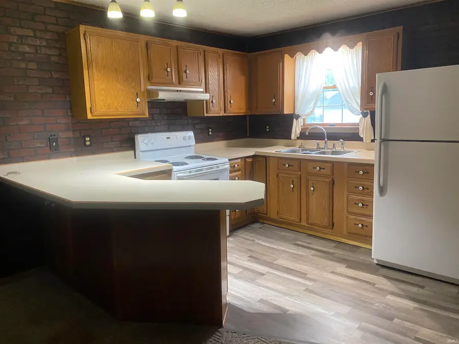 403 E North Street, Portland, IN 47371 - #3