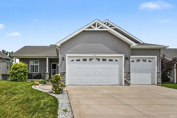 2623 Pine Cone Lane, Warsaw, IN 46582