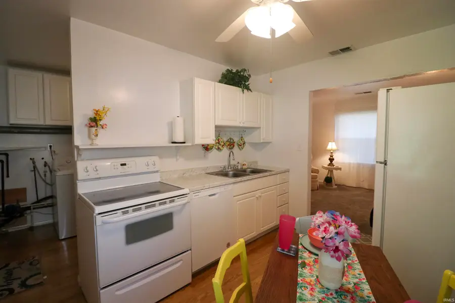 2416 W Memorial Drive, Muncie, IN 47302 - #2