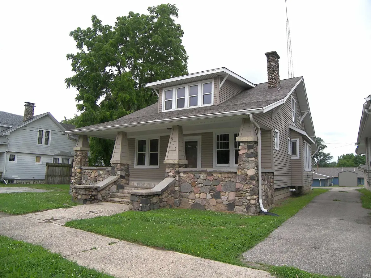 506 S Detroit Street, Warsaw, IN 46580 - #1