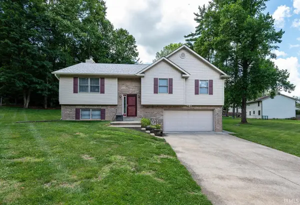 5918 S Foxwood Lane, Bloomington, IN 47401