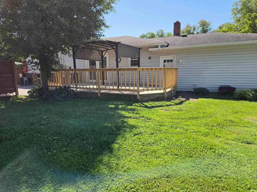 310 Eastgate Drive, Vincennes, IN 47591 - #2