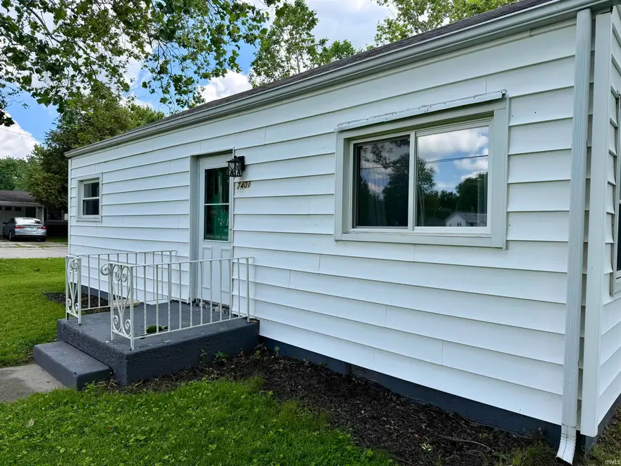 7401 Bluffton Road, Fort Wayne, IN 46809 - #2