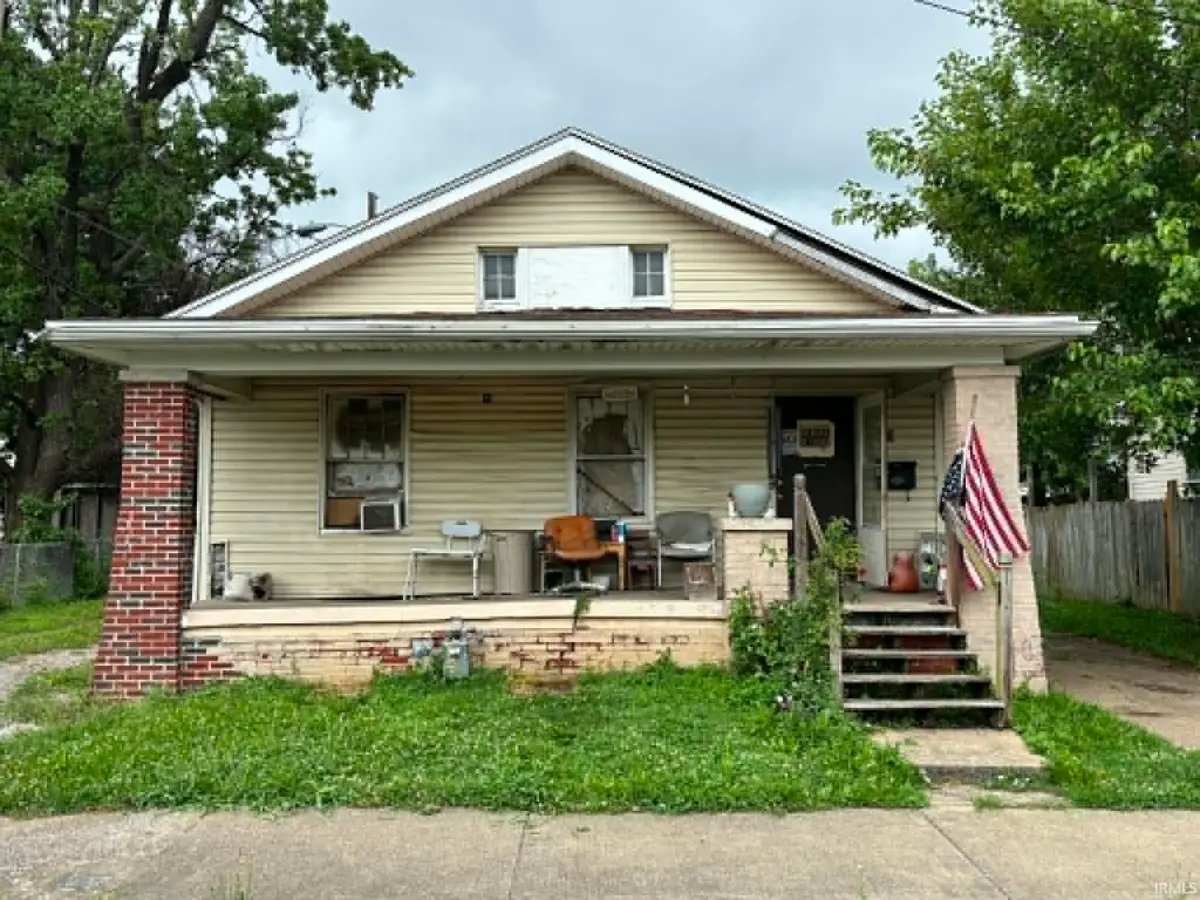 913 N 5th Avenue, Evansville, IN 47710 - #1