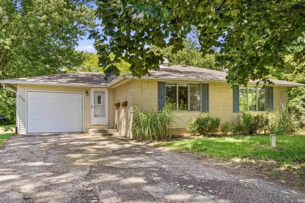 606 W Elm Street, North Webster, IN 46555