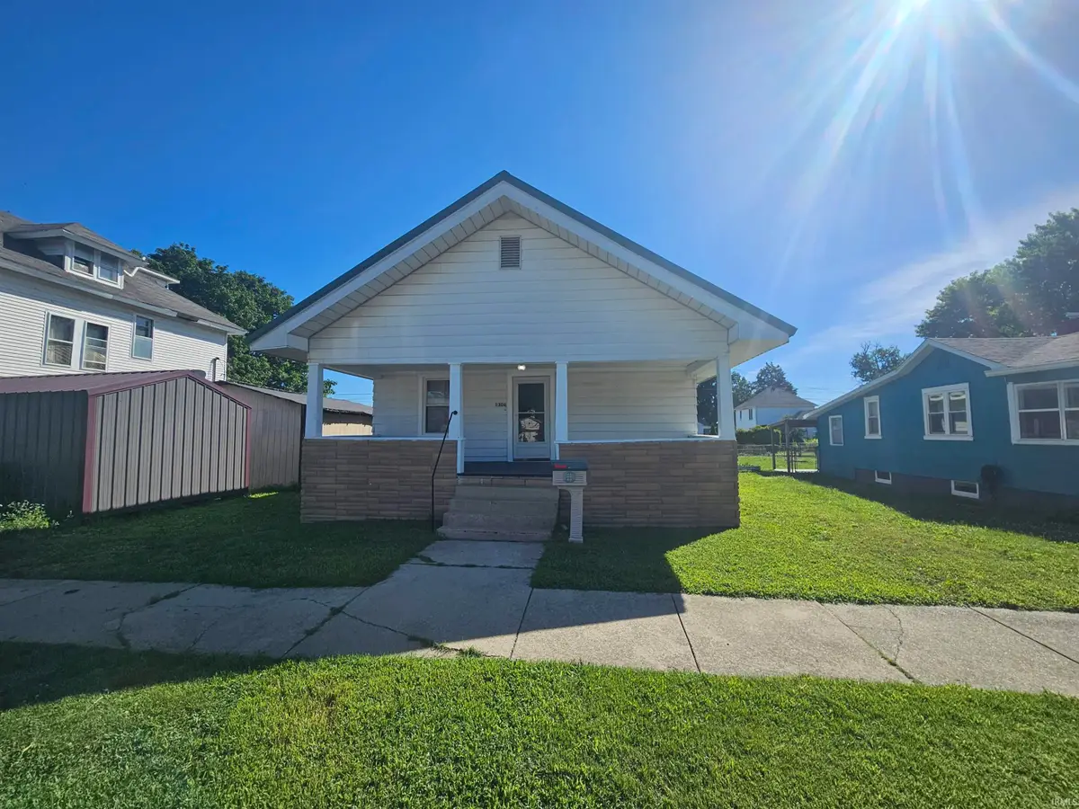 1306 Vigo Street, Vincennes, IN 47591 - #1