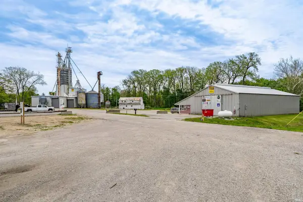 10199 S Wayne Road, Warren, IN 46792