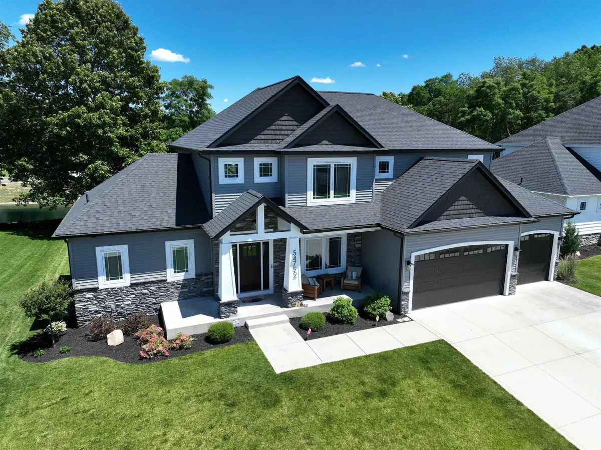 54792 Columbia Bay Drive, Osceola, IN 46561 - #1