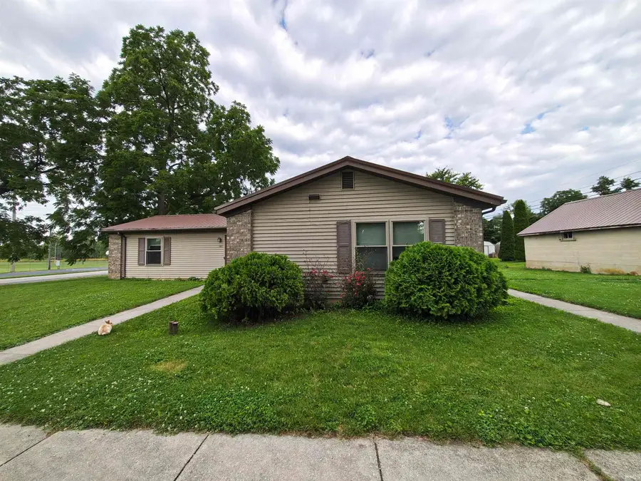 180 W Shackley Street, Geneva, IN 46740 - #3