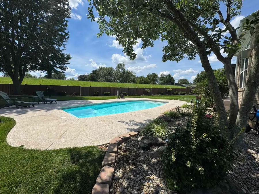 6100 Pebble Stone Drive, Evansville, IN 47711 - #3