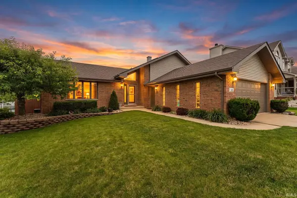65 Beiriger Drive, Dyer, IN 46311