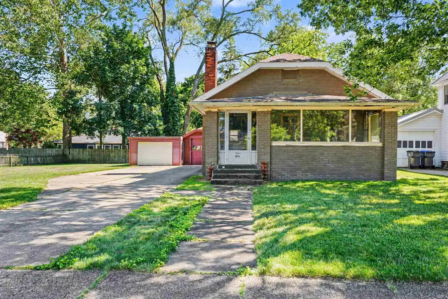 1815 E Beardsley Avenue, Elkhart, IN 46514 - #2
