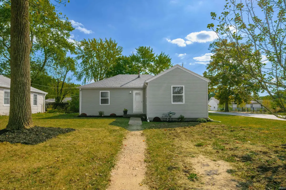 3313 W Torquay Road, Muncie, IN 47304 - #1