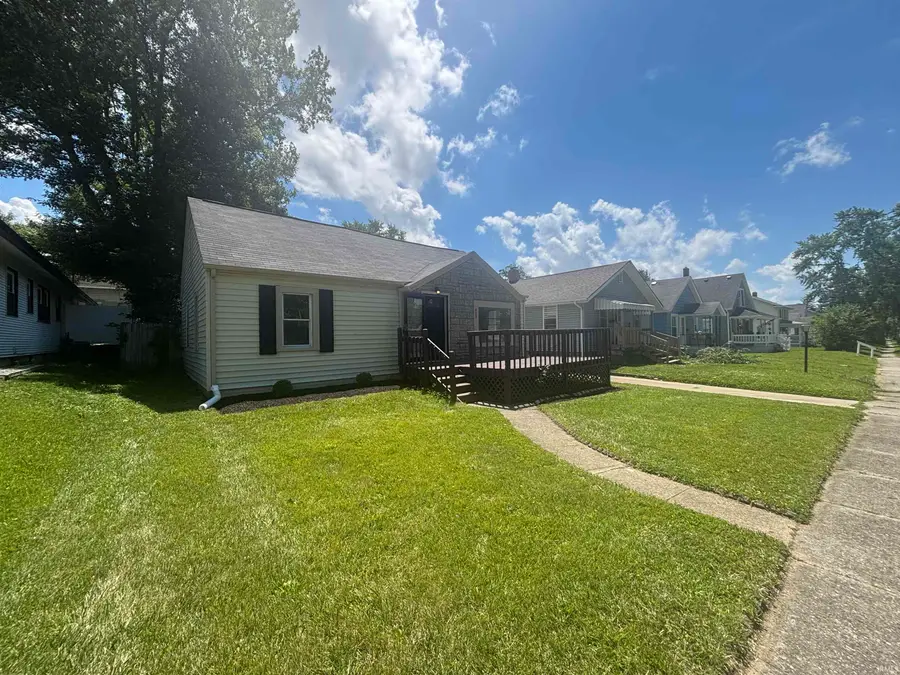 607 Lillian Avenue, Fort Wayne, IN 46808 - #2