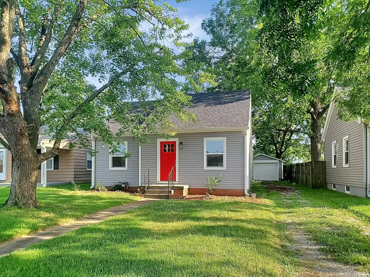 504 E Negley Avenue, Evansville, IN 47711 - #1