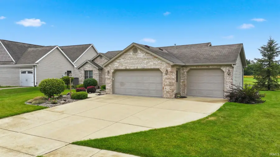 2491 E Whispering Trail, Columbia City, IN 46725 - #3
