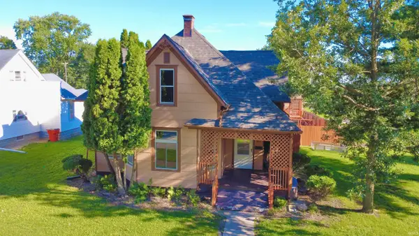 401 E Main Street, Chalmers, IN 47929