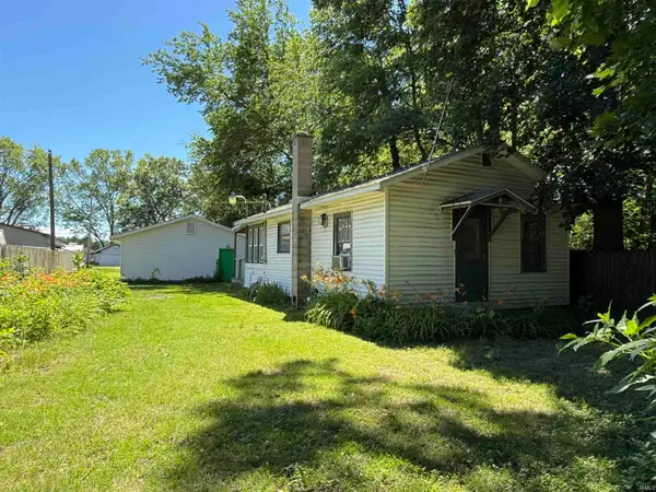 22834 Firwood Lane, Elkhart, IN 46514