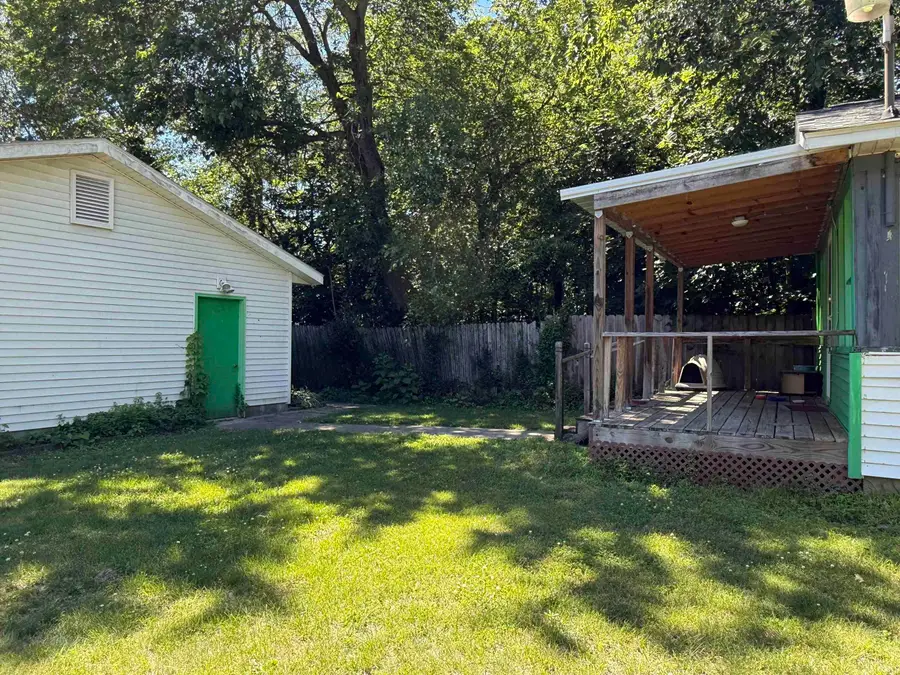 22834 Firwood Lane, Elkhart, IN 46514 - #3