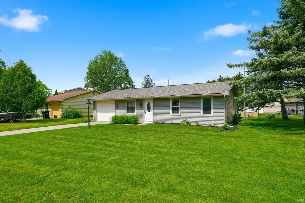 110 Eastwood Court, Garrett, IN 46738 - #1