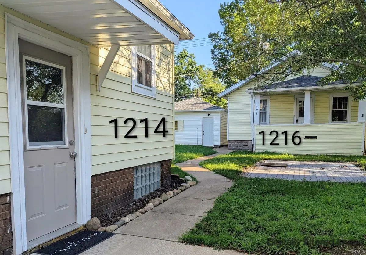 1216 E 3rd Street, Mishawaka, IN 46544 - #1