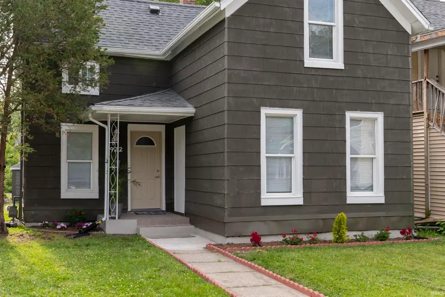 922 Monroe Street, Elkhart, IN 46516 - #2