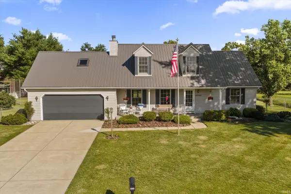 10538 E Brookston Drive, Osceola, IN 46561