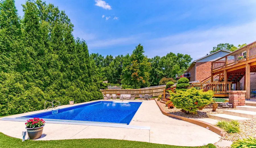 10202 Brookcrest Drive, Evansville, IN 47711 - #2