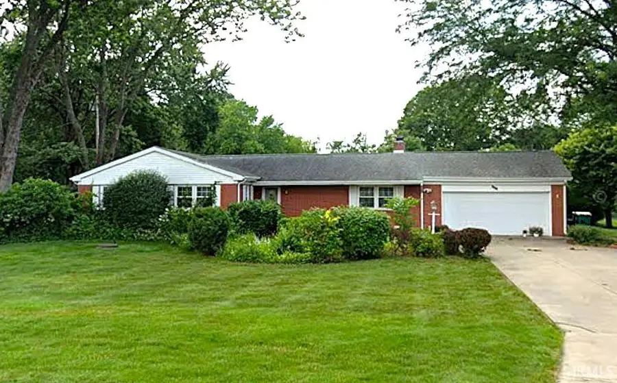 1607 S Main Street, Mishawaka, IN 46544 - #2