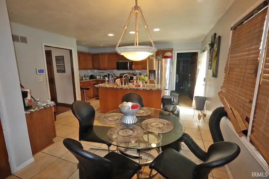 4566 Ivy Glenn Drive, Newburgh, IN 47630 - #2