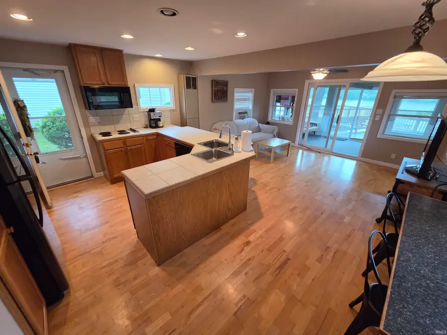 7902 N Crow Drive, Monticello, IN 47960 - #2