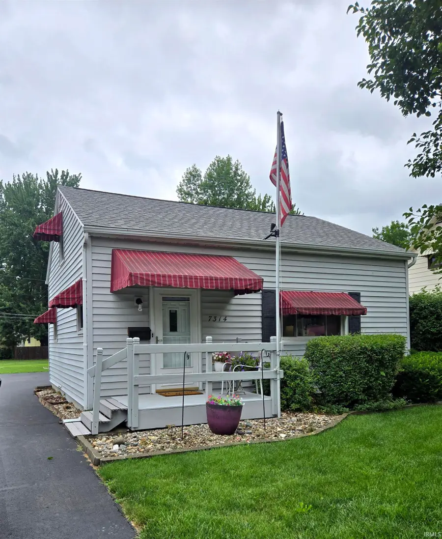 7314 Bluffton Road, Fort Wayne, IN 46809 - #2
