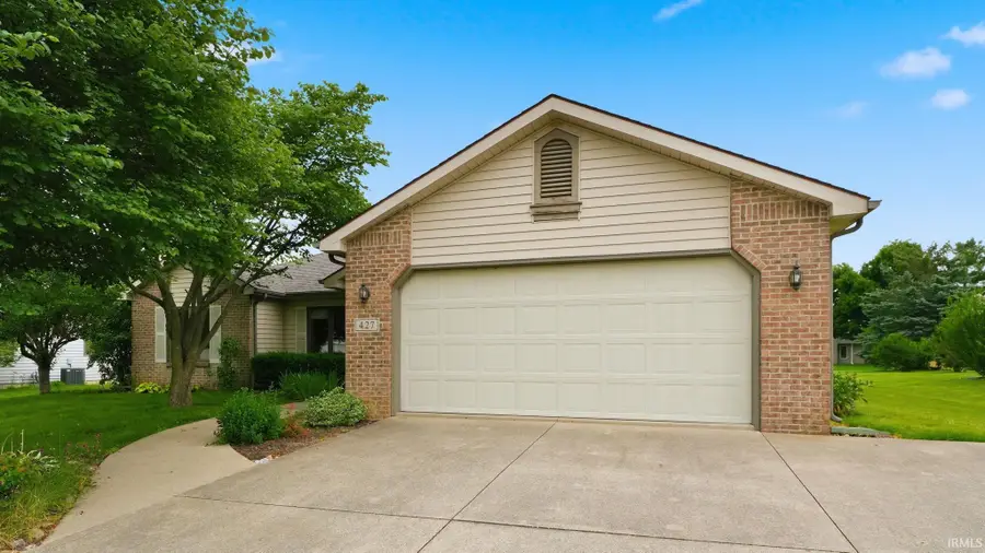 427 Marborough Drive, Fort Wayne, IN 46804 - #2
