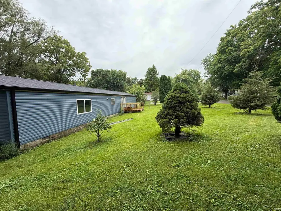 401 S 18th Street, Petersburg, IN 47567 - #3