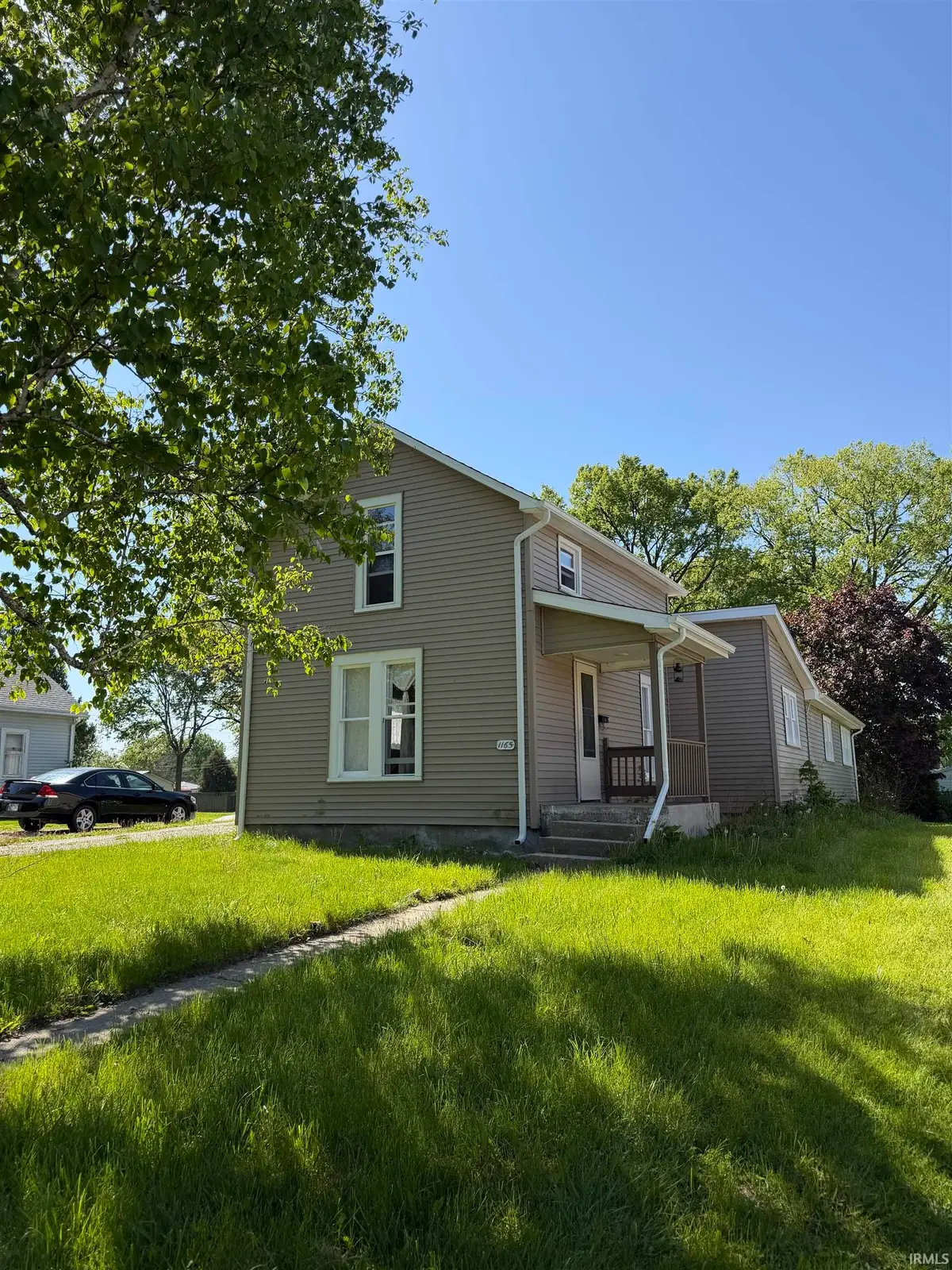 1165 London Street, Huntington, IN 46750 - #1