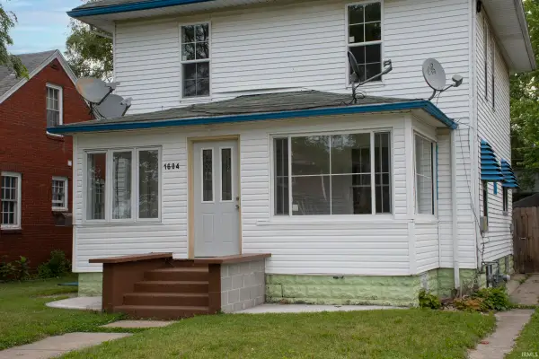 1604 Frances Avenue, Elkhart, IN 46516