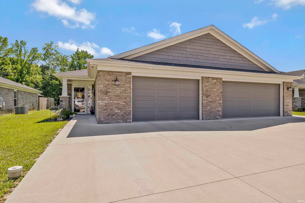 5321 Dauby Unit B Drive, Evansville, IN 47710 - #1