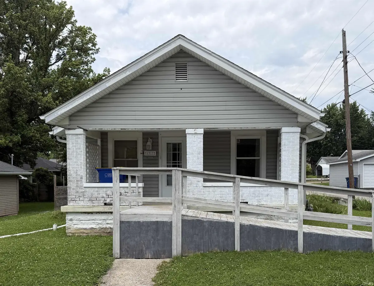 1917 7th Street, Bedford, IN 47421 - #1