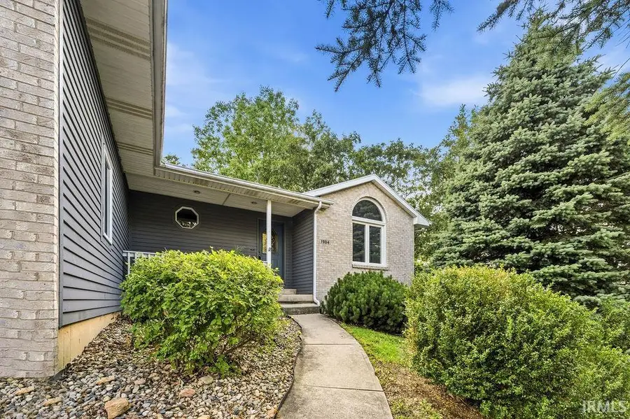 1904 Hunters Ridge Drive, Huntington, IN 46750 - #3